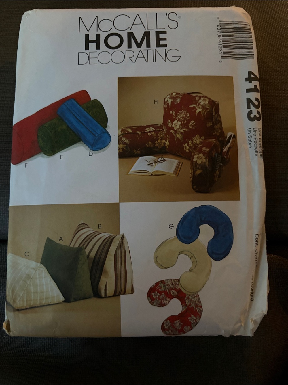 McCall's Home Decorating Accent Pillow and Bolster Pattern - Multicolor